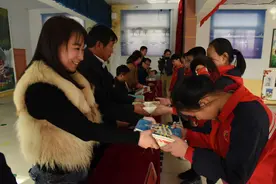 市语委“送经典 下基层”活动受好评图片