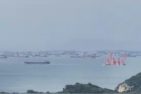 台媒称马祖岛被大量大陆抽砂船包围，台当局：并没“越界”图片