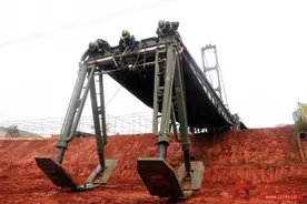 武警第二机动总队某支队：滇中腹地练兵忙图片