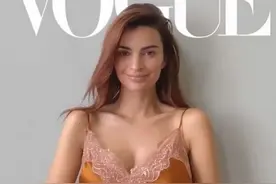 超模Emily Ratajkowsk怀孕登封 展现新手妈妈的温暖姿态图片