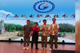 中国达人秀冠军卓君回母校做创业导师：为广西培养、发掘更多达人图片