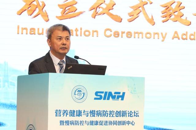 少吃这种氨基酸，让“坏脂肪”变色成“好脂肪”，营养健康专家探索减脂新方法