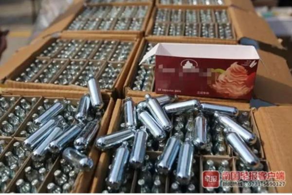警惕！这种“奶油”千万别吃，严重可致残