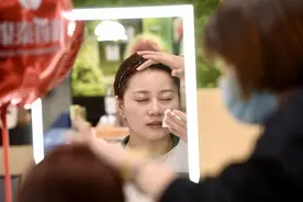 上线定时达、升级个性化服务，双11银泰百货“全面提速”图片