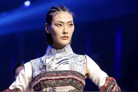 看秀｜非遗工艺让中国风更惊艳，把超酷“新中式”穿出街图片