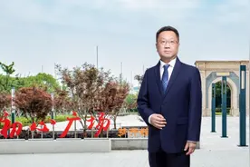 就业先锋行·大家谈⑪丨苏州市职业大学校长曹毓民：凝心聚力共抗疫 创优拓新助就业图片