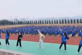 川剧、敦煌舞……花式课间操走红网络！网友：看了想回去上学图片