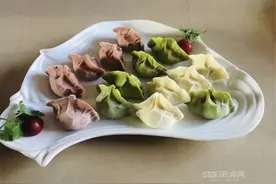 教你一招丨雪里蕻大量上市，快包饺子图片