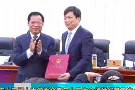 毛宝锋任呼和浩特市公安局局长，曾任职公安部图片