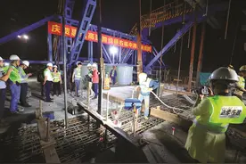 河惠莞高速惠盐跨线桥右幅合龙 市区到河源紫金将缩短至1小时图片