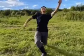 趣读丨为什么中年男人开车一定要听DJ版土嗨情歌？图片