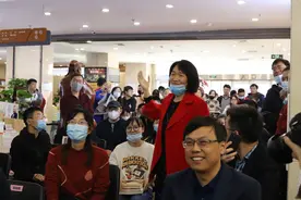 诗词中读懂名家传奇人生！王立群教授新作面世受热捧图片