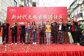 上海70年老房迎来成套改造，普陀曹杨八村首批居民搬家图片
