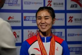 体育影响力人物 | 举重冠军妈妈曾梅：曾两度退役，产后归来破全国纪录图片