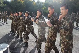 新训传真| 新兵连“满月”纪实图片