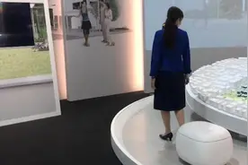 探访日本松下东京展区：多款机器人科技感十足视频封面