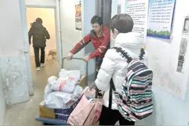 24家产权单位难换一部老电梯 老旧小区电梯大修难在哪儿图片