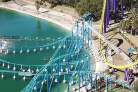 恐高症地狱！过山车卡在18米高空，13人被困超过3个小时