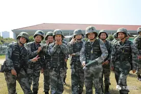 新兵连里的副连长、副班长、司务长……他们都在忙啥？图片