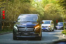 试驾｜奔驰全新V级车：首搭空气悬架的陆地“头等舱”图片