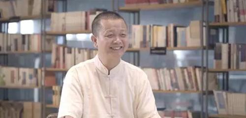 海南岛传：一座岛屿的前世今生