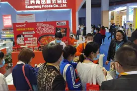 一口气试吃“单倍辣”到“三倍辣”火鸡面！目前天猫都能买到了 | 进博好物图片