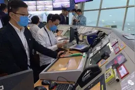 起飞！今早，贵阳龙洞堡机场启动东跑道，可起降波音747图片