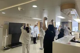 那些选择切胃的年轻人：拿80%的胃换30斤体重图片