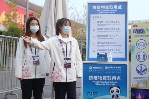 进博会志愿者要做些什么？“小叶子”的一天告诉你答案→