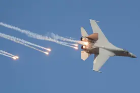 帅！歼-16高清壁纸来了图片