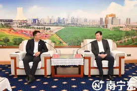 王小东会见华为公司高级副总裁鲁勇图片