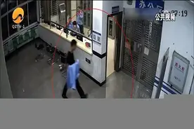 深夜，泉州16岁少年身穿警服进派出所“捞人”，结果尴尬了图片