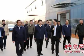 信阳市委副秘书长、市委办公室主任周继昌一行到确山县考察工作图片