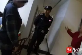 被亲妈说胖，14岁女生气哭报警了图片