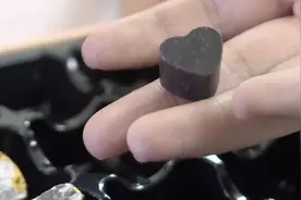 2岁男童吃了小姨的减肥“巧克力” 却被送医紧急抢救…