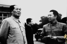 毛主席亲点空军司令竟晕机，曾指挥志愿军和美军空中“拼刺刀”！视频封面