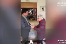 75岁奶奶拿到自考大学毕业证：终于圆了大学梦视频封面