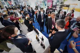 难抵进博诱惑，中国企业大手笔“买全球”图片