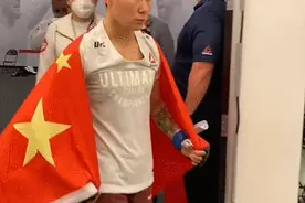 闫晓楠打进UFC草量级世界前五 赛后直言无惧张伟丽图片