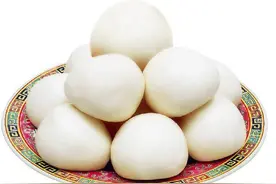 偷吃馒头的记忆图片