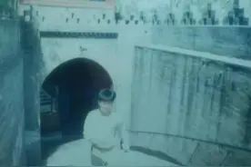 男子杀人后改名换姓潜逃18年，同案的被判死刑，潜逃的为何判无期？图片