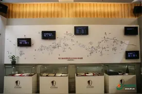 一张手绘地图，一颗闪闪红心，一腔赤诚热血图片