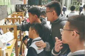 吉大力旺学生自制模型回答你图片