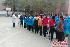 鹿邑县真源中心学校开展学生健康体检活动图片