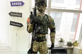 原地起飞！我国首个单人飞行滑板车来了图片