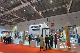 进博会捷克水晶炫彩晶莹 中国市场前景广阔图片