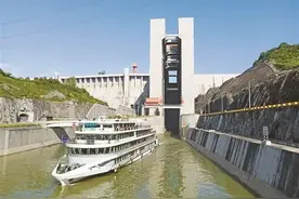 回望三峡图片