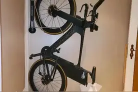 继续看看！车友都是如何在家摆放自行车的？图片