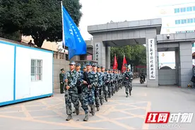 长沙航院2018级定向培养士官学员：38.6公里“淬火”之旅图片