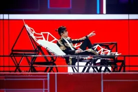 2020猫晚再造国民记忆：易烊千玺街舞炸场、张艺兴“飞起来了”图片